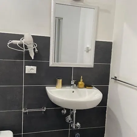 Quarto em Acomodações Particulares In Centro Storico Olbia
